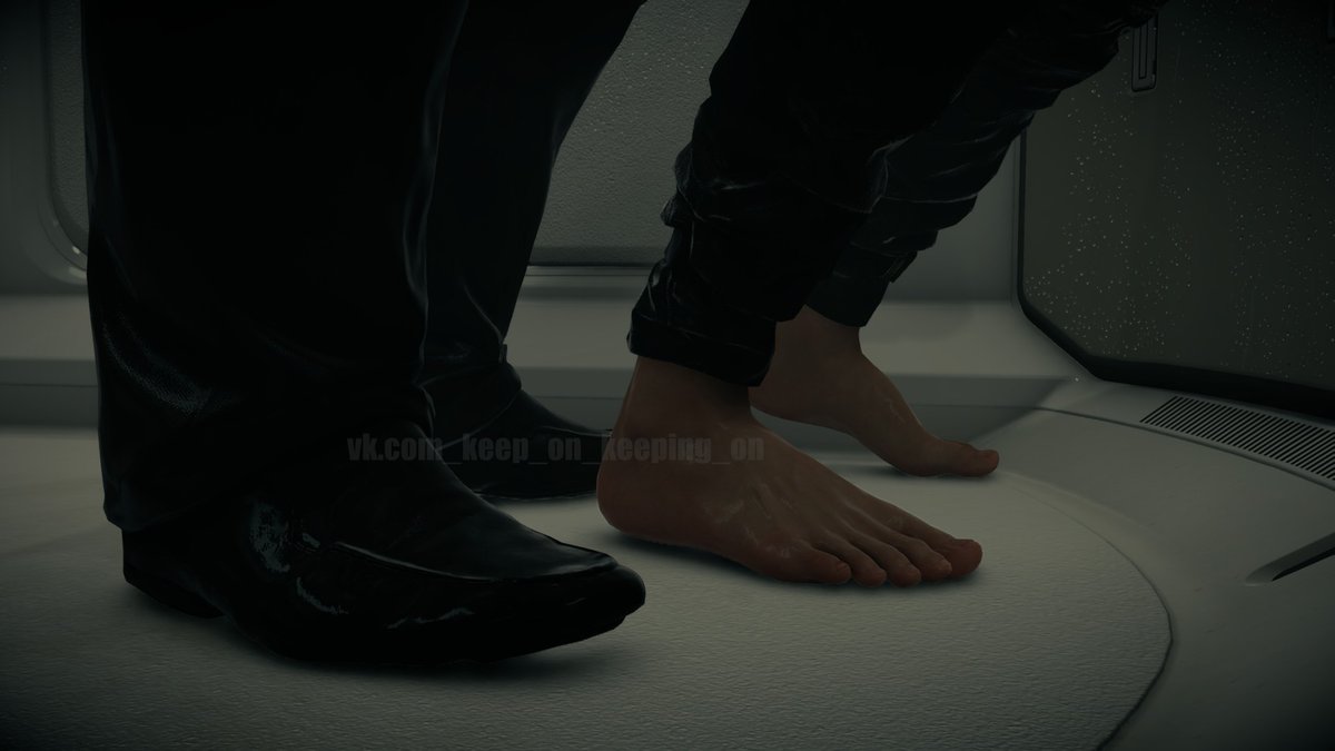 nerf_this_noel's tweet photo. Remember cutscene in the shower? When the cabin is overweighted, camera shows it. Then, after a few seconds, the focus goes to Deadman's face. At this time Sam is in opposite corner FACING the wall, and #Deadman is explicitly rubbing against him during his monologue... #deadsam https://t.co/HCryVIYzEL