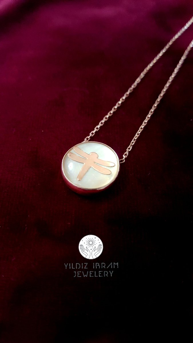 Yusufçuk Gümüş Kolye Tasarımı 
Dragonfly Silver Pendant Design 
#yildizibramjewelry 
#jewelryistanbul 
Folow me on etsy: 
YILDIZ IBRAM Jewelry