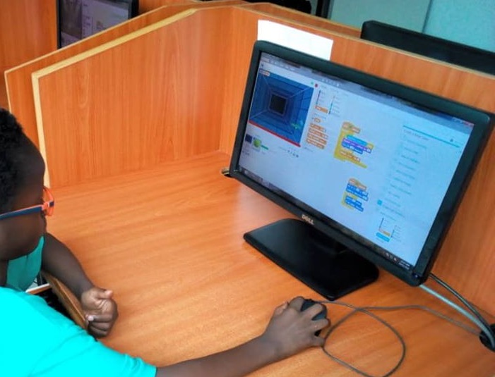 stem_rwanda's tweet photo. Developing creative and innovative potential of young
people through #STEMeducation. 

#Robotics  #Coding   #3Ddesigning_Printing  #Arduinoprogramming https://t.co/xiSvqZBjWg