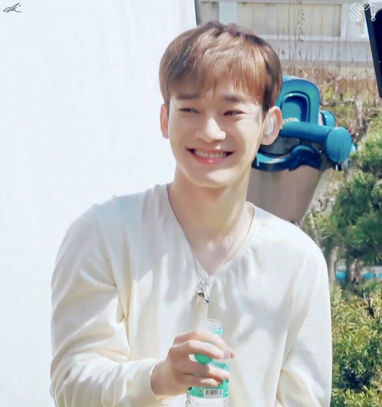 Writing2bc's tweet image. #baekchen 💙💚