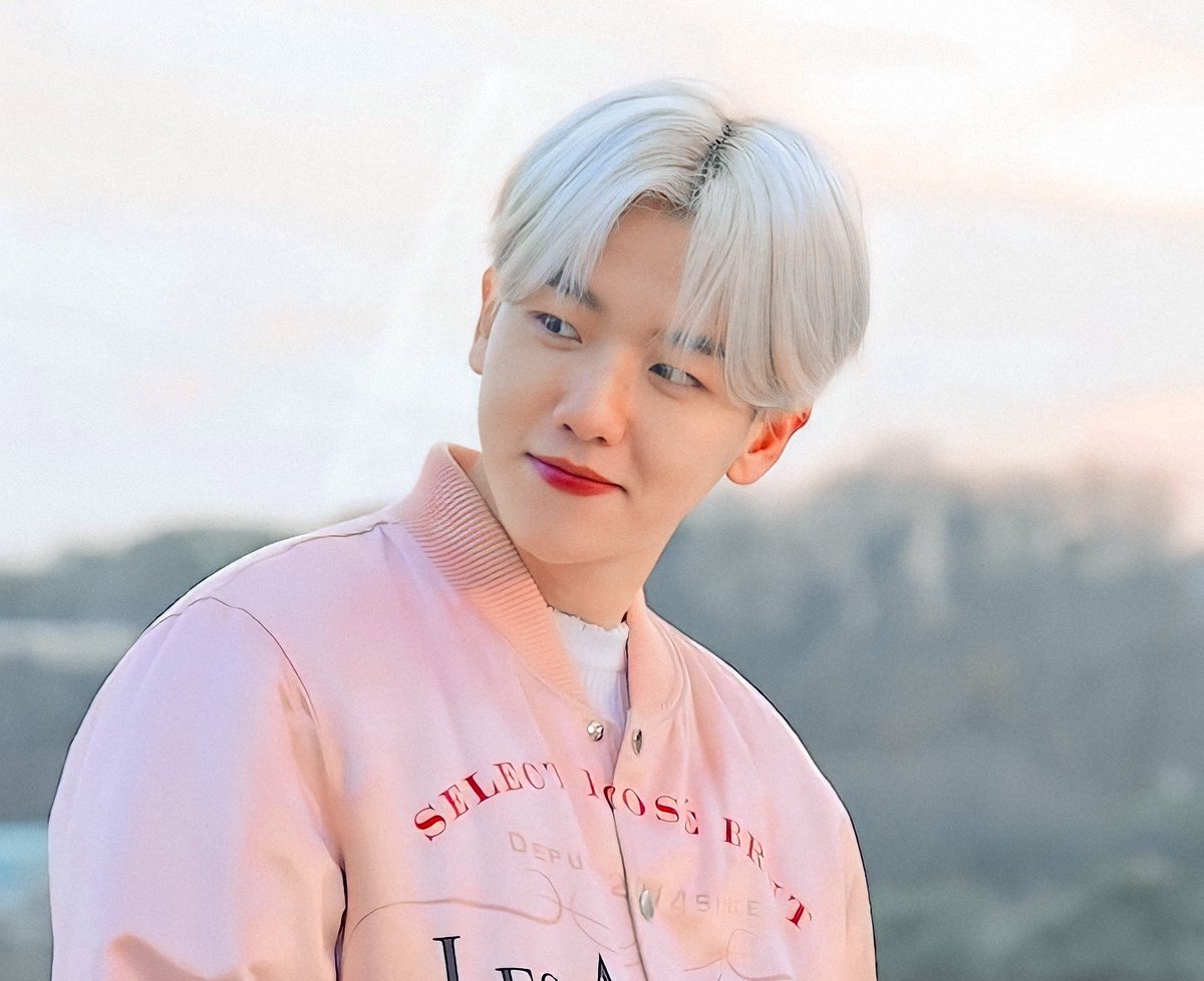 Writing2bc's tweet image. #baekchen 💙💚