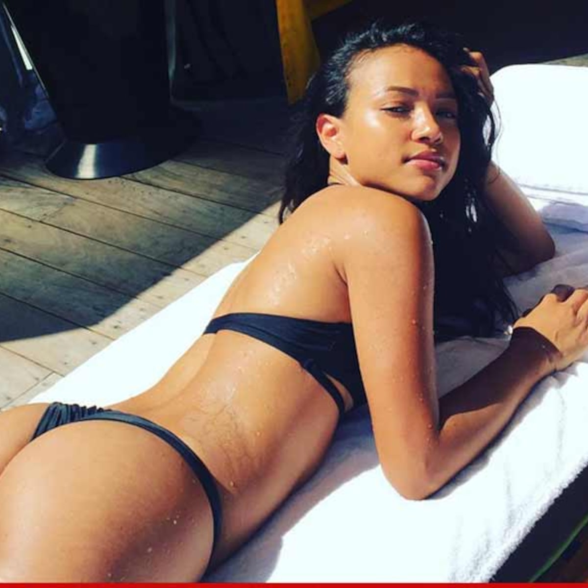 men have no problem releasing with - physically AND emotionally. These are the types of women men want to marry + impregnate right away. Cancerian sex appeal strokes the ego of men bc these women are so feminine it makes men have no choice but to want to take care of them.