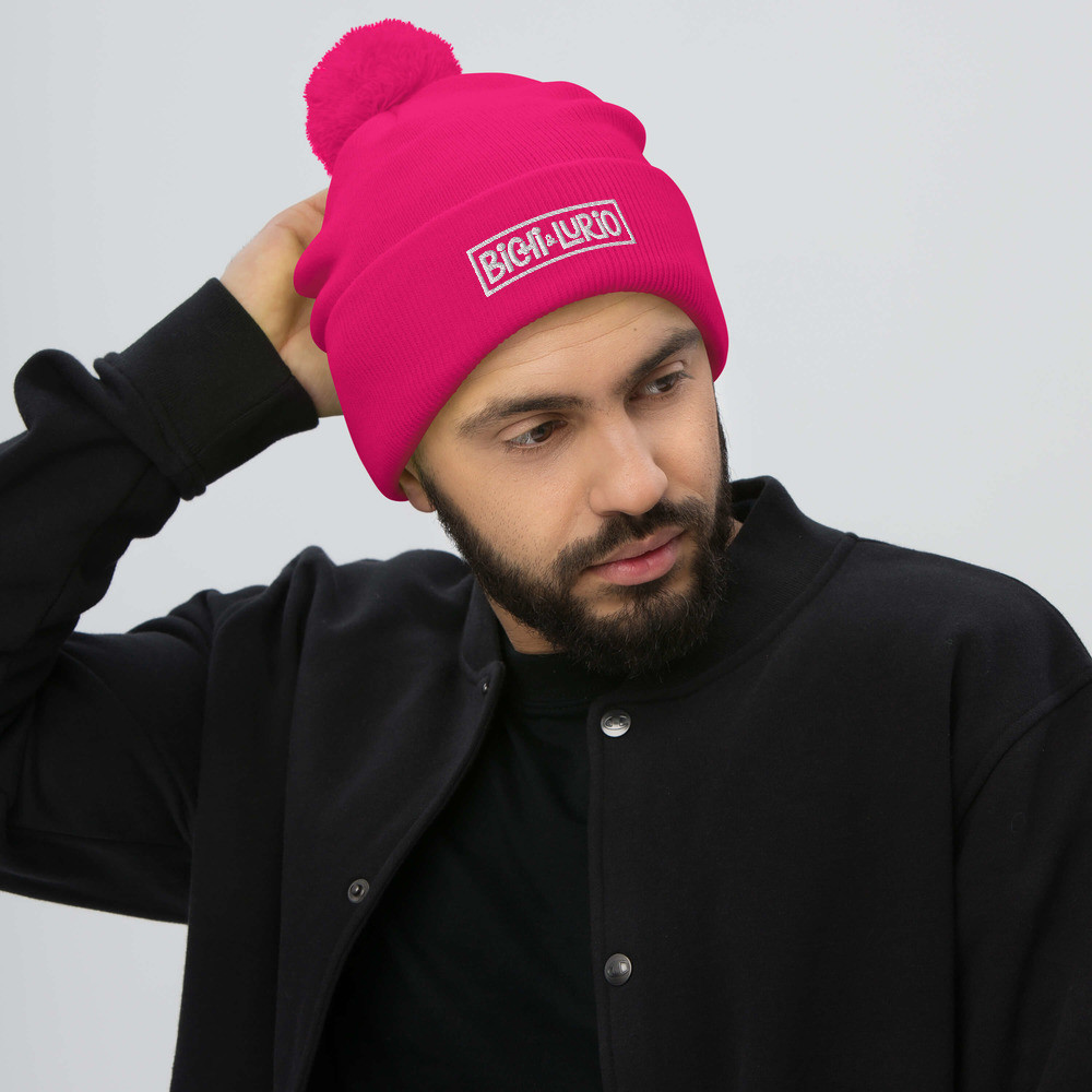 BichiLurio's tweet photo. Give a touch of joy to your winter outfits with a pompom hat, it's thick and warm. Available in our online store, link in the bio
#pompomhat #pompom #winter #keepyouwarm #Accessories #bichiandlurio #ropa #fashion #estilo #style #colors #streetstyle #streetwear #lgbtq🌈 #gaystyle https://t.co/wZrzk4Hiw2