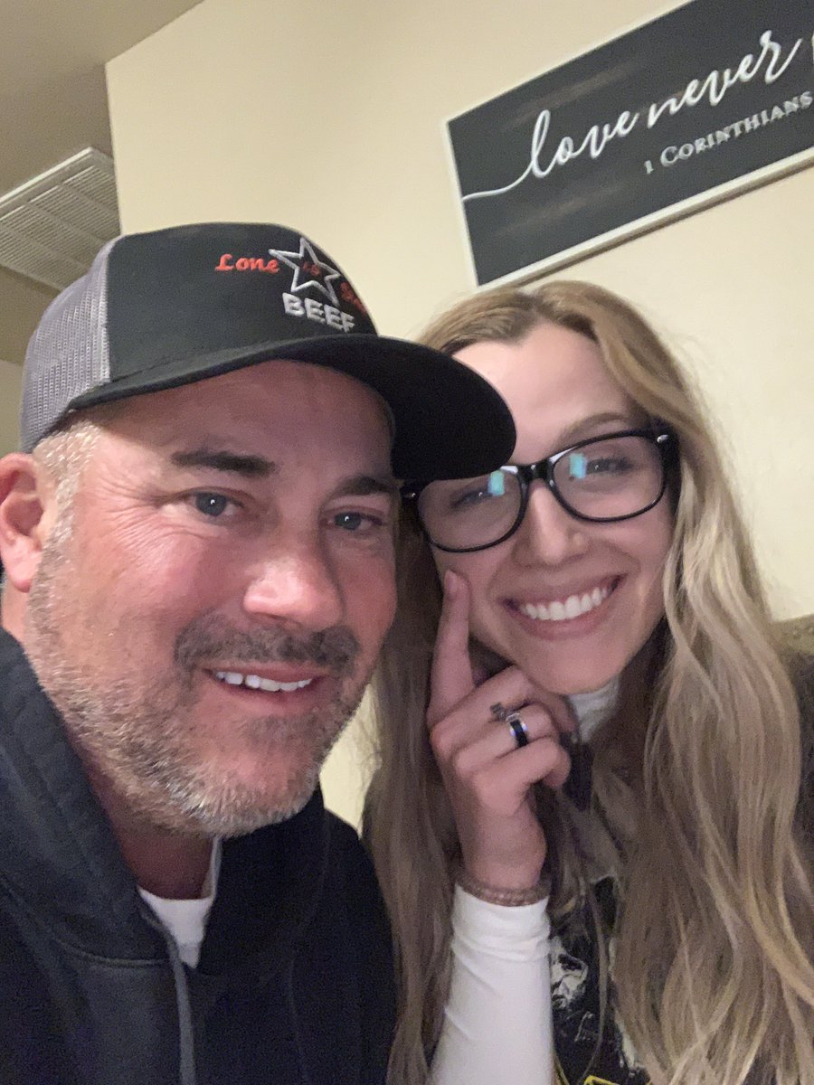 wobrien_wes's tweet photo. Great time with my Hado before she starts her last semester at WT! Proud dad❤️ https://t.co/3iDwEsjj4U