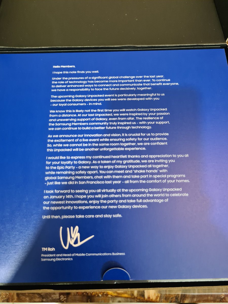 akshit_kamra's tweet photo. Just received my unpacked kit for the S21 launch event...can't wait to see what's inside it😍♥️.
Stay tuned for more!
@SamsungIndia
#SamsungUnpacked 
#EpicResolution 
#SamsungEvent 
#SamsungMembers https://t.co/b651QBBstB