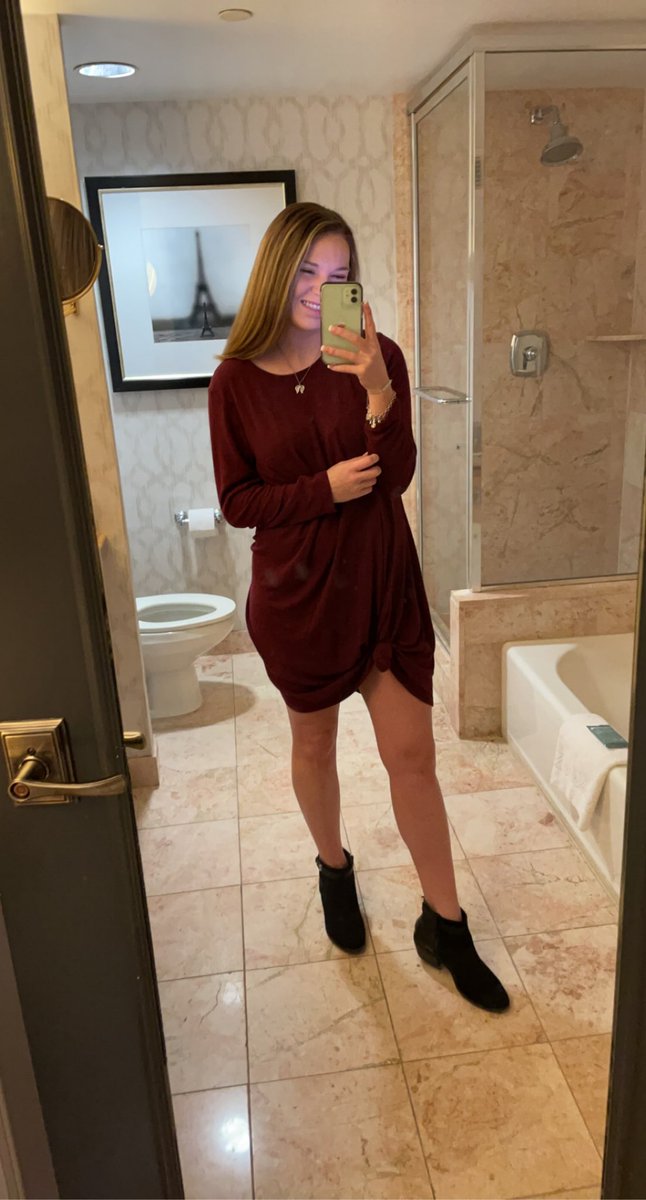 Ashley_Kay_22's tweet photo. 2021 me is gonna hit different. No more settling for less than I deserve. It’s time to see my worth. https://t.co/RUtWATDGvW
