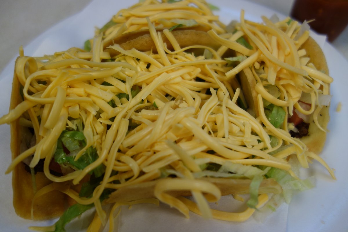 BellyTokyo's tweet photo. チェダーチーズ山盛りタコスと言えば沖縄のジャッキー ステーキハウス！Looking for taco`s or steak in Okinawa!  Gotta goto super super friendly Jack`s Steak House in Naha! Recommended by a Skymark Captain!

https://t.co/9ysu31HA2Q

#食堂 #沖縄 #那覇 #BellyTokyo #肉 #洋食 #アメリカン https://t.co/l0deyhtPOM