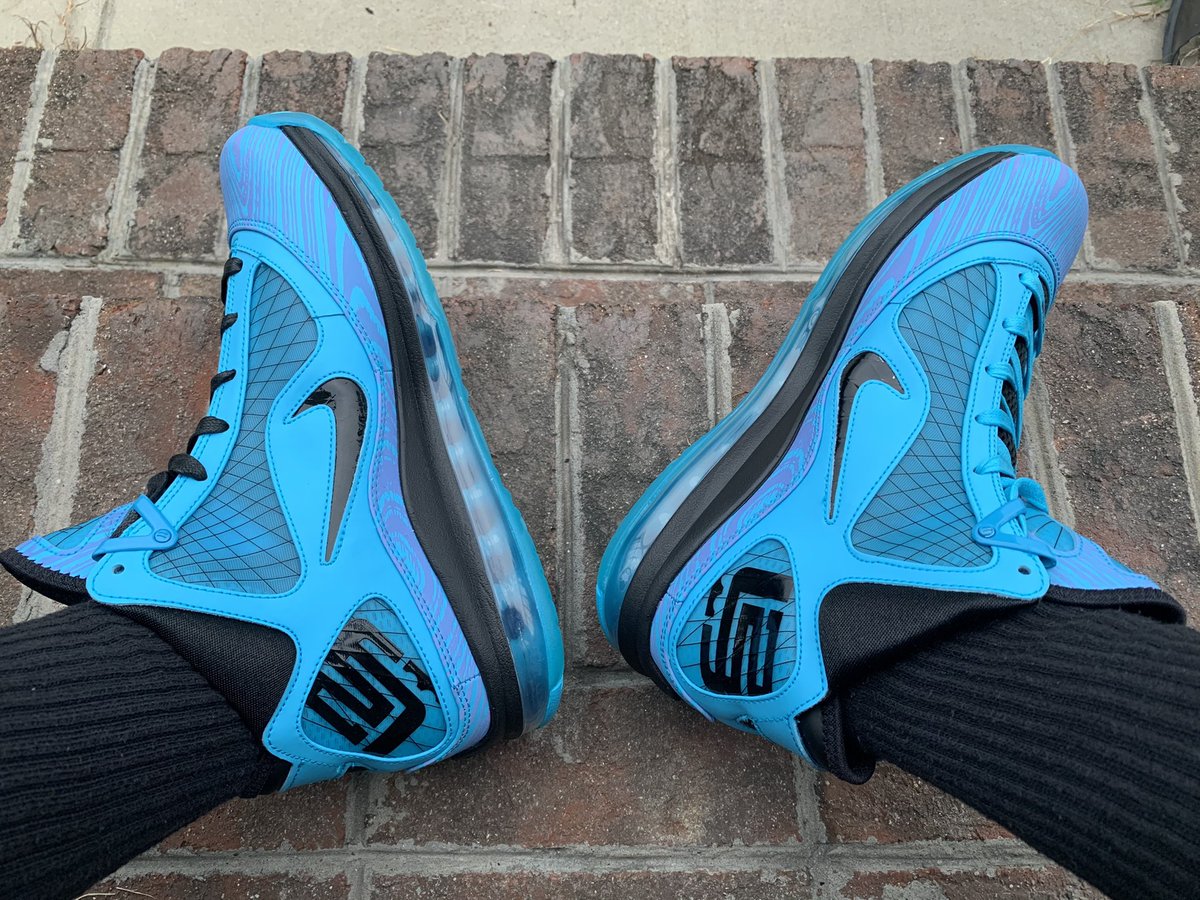 TPettyford's tweet photo. (Day 42) 2020 Release’s LeBron 7 All-Star and LeBron 17 All-Star ‘Monstars’ @kingjames #lebronjames #lebron #nike #lebron7 #lebron7s #lebron7allstar #lebron17 #lebron17s #lebron17allstar #lebron17monstars #spacejam #spacejam2 #monstars #heat #45daysofbrons #bricks #kicksonfire https://t.co/0VptDcxesh