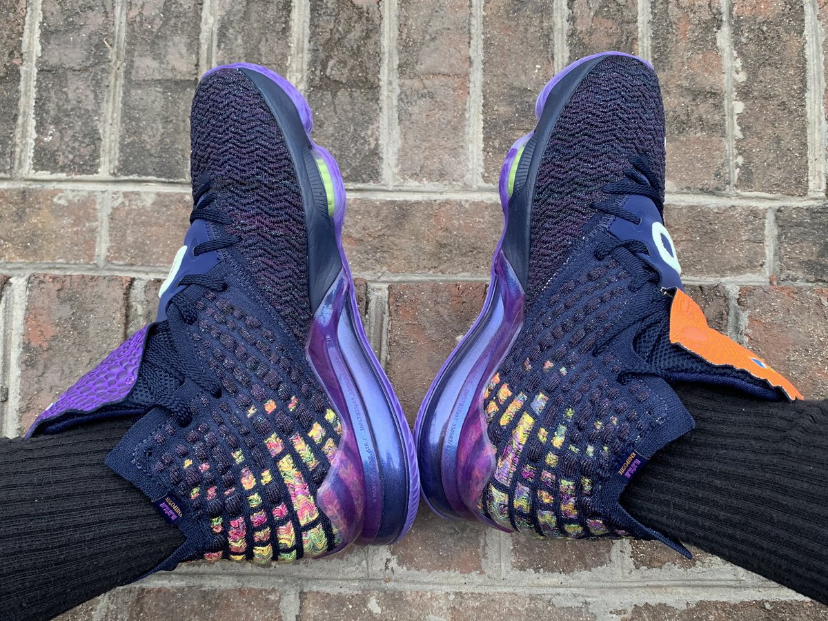 TPettyford's tweet photo. (Day 42) 2020 Release’s LeBron 7 All-Star and LeBron 17 All-Star ‘Monstars’ @kingjames #lebronjames #lebron #nike #lebron7 #lebron7s #lebron7allstar #lebron17 #lebron17s #lebron17allstar #lebron17monstars #spacejam #spacejam2 #monstars #heat #45daysofbrons #bricks #kicksonfire https://t.co/0VptDcxesh