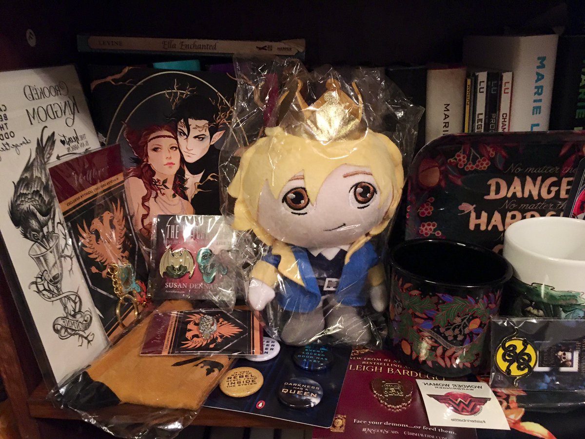 LoriMLee's tweet photo. I have too much swag that I don’t know what to do with. So I guess spontaneous giveaway! 😅

RT to win. I’m just going to stuff a bunch into a large padded mailer and see what fits 🤷🏻‍♀️ 

INT OK bc I know some of this was US only preorder swag.

Ends 1/15 https://t.co/RvoEwauTgz