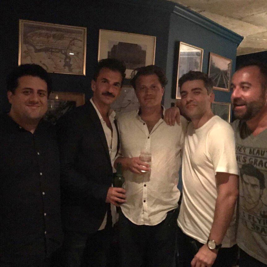 uomoaccattivant's tweet photo. 📷: @gregjonhill (Instagram) / “Me and #oscarisaac #michaelhernandez #michaelaronov #jasonspire at the #operationfinale after party. #buenosaires” https://t.co/2Cmn79k8gY