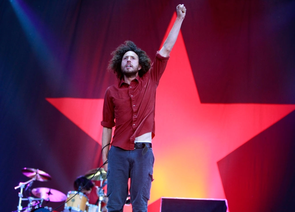 Heavypedia's tweet photo. O vocalista Zack de la Rocha, completa hoje 51 anos. https://t.co/SMtZOASxA5