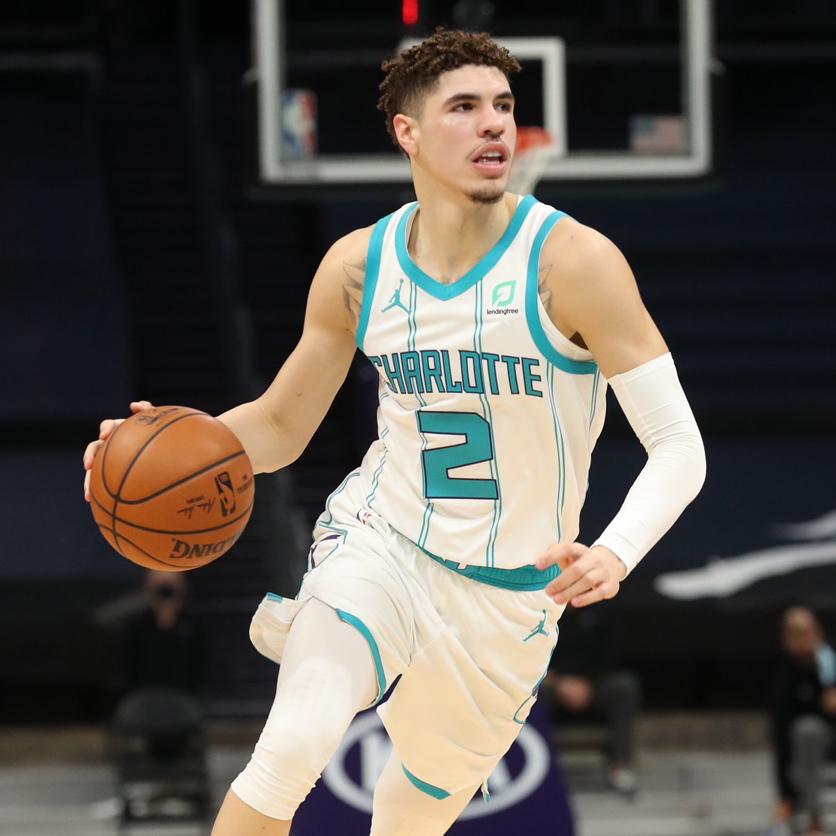 LaMelo Ball (14 REB, 7 AST tonight) has led the Hornets, outright or tied
