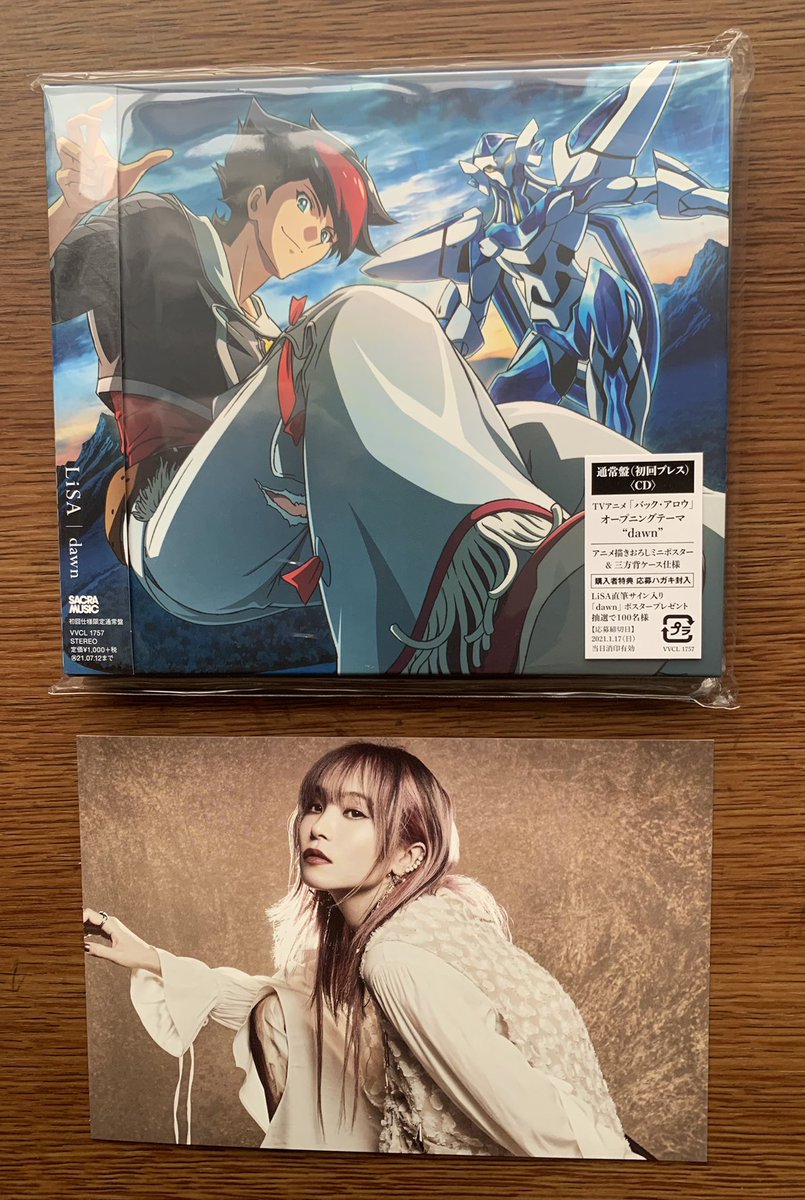 River Lisaッ子1年目 今日は仕事終わりにtsutayaで予約してた アニメ バック アロウ のed主題歌で Lisaさんの新曲 Dawn のcd をフラゲ購入してきた ヽ 発売日の前日に買えるなんて嬉しい Lisaさん Dawn バックアロウ