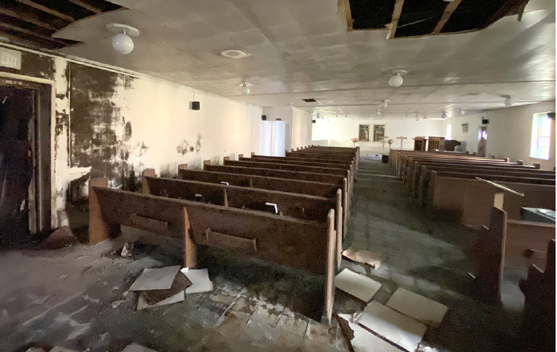 eugenelmason's tweet photo. Our mission partner in Baltimore, Church of the Harbor, is taking on this abandoned church that they will repair and reopen. During the time it was abandoned it was actually used for satan worship! Be in prayer as they return it to a place that glorifies God! #cpmissions #cpsends https://t.co/Q7RrRgHNYt