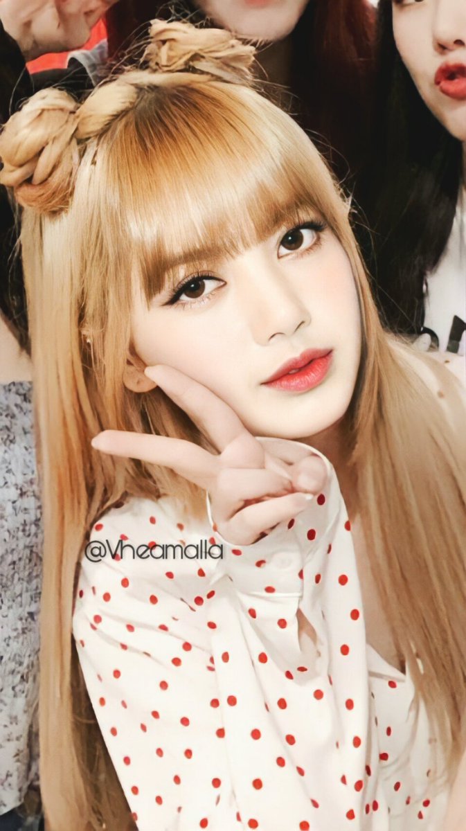 vheamalla's tweet photo. Cutie #maknae :-)
.
#Lilies #LISA #BLACKPINK #BLINK #cuteLisa #barbielisa #maknaelisa #lisaedits #lalisaedit #acelisa https://t.co/GEScSVwF44