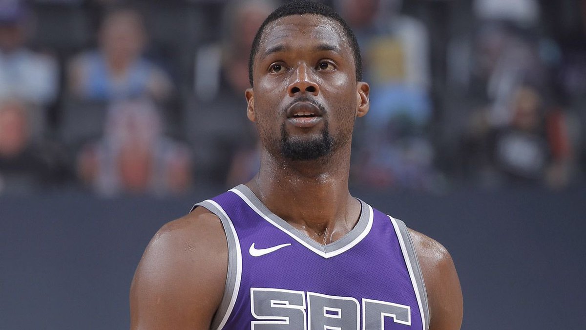 TheHoopCentral's tweet photo. Harrison Barnes tonight:

30 PTS
71 FG%
2/3 3PM
8/8 FTM

🔥 https://t.co/UVU32kA4Vs