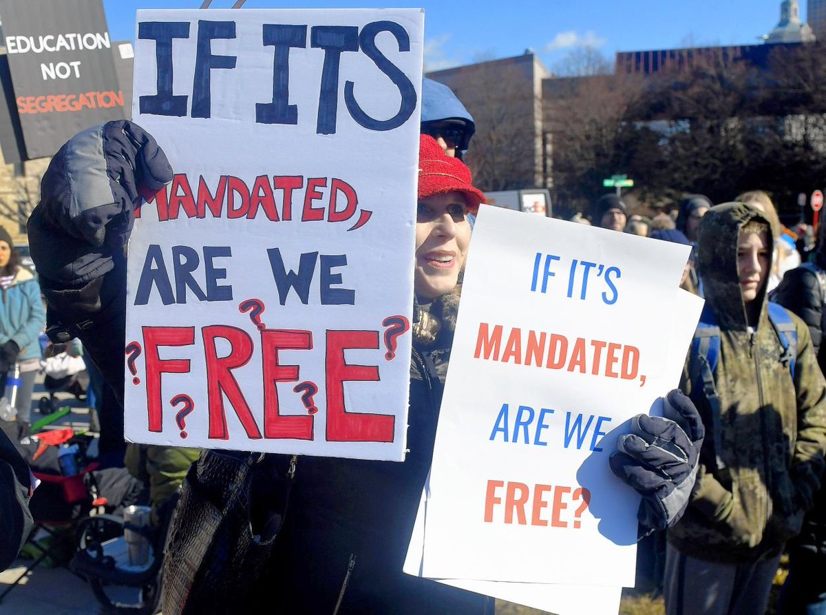 Vaccination will not be mandatory, according to Dr Zweli Mkhize. But What's The Catch??[Thread]