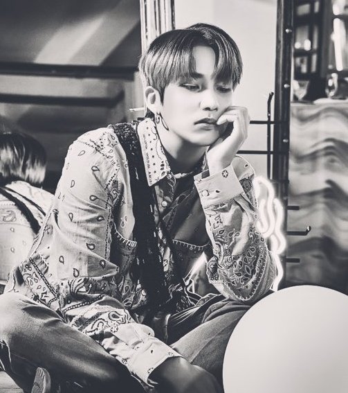 jonghosunset's tweet image. VOCALISTA, RAPERO, ACTOR, Y MODELO, HAY ALGO QUE NO PUEDA SER CHOI JONGHO???