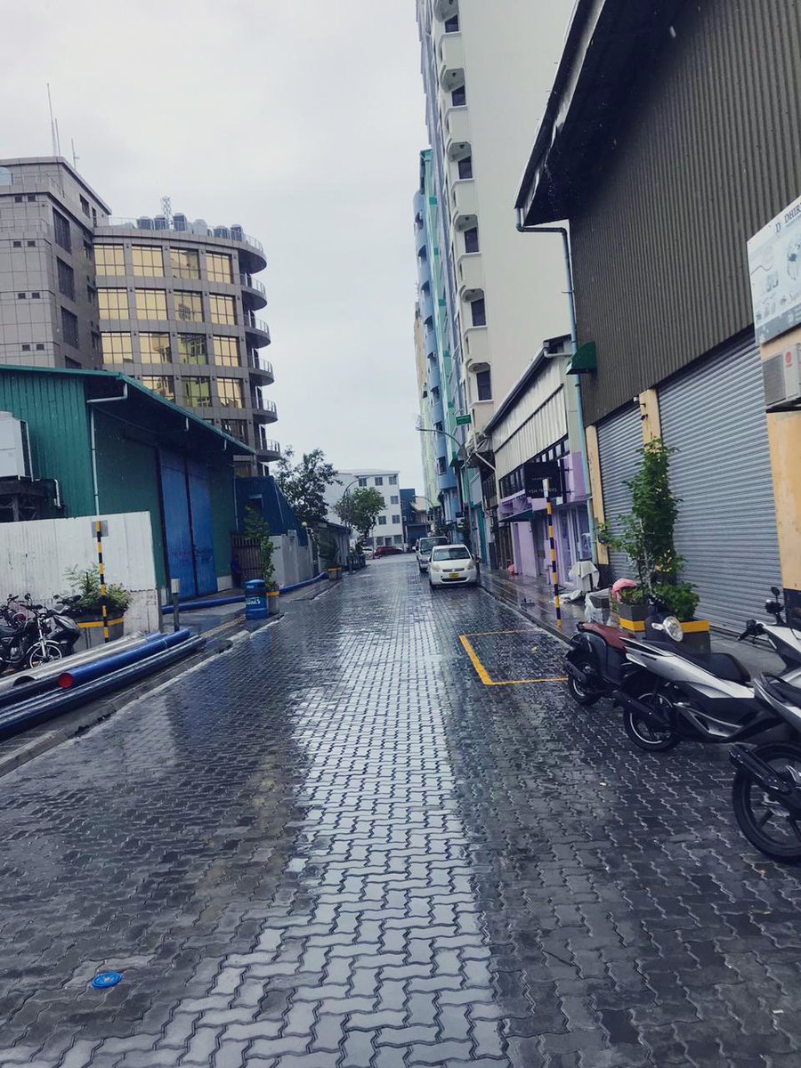 schamau's tweet photo. Recently developed under the #Streetscaping project- Part of Kanba Aisa Rani Hingun.
despite heavy rain no flooding is observed. It’s a huge relief. https://t.co/HpGCe94mXv