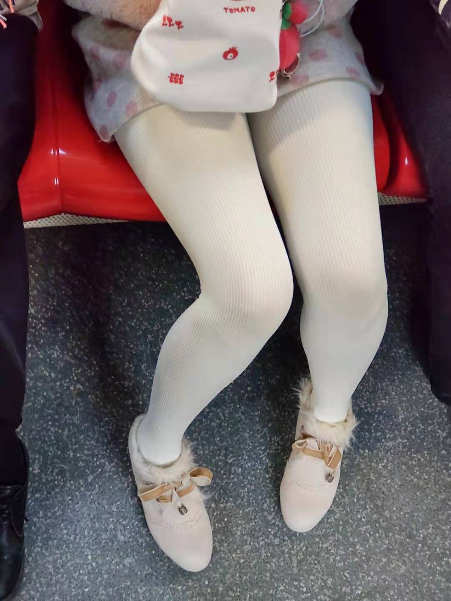气泡冰美式on Twitter 素人计划vol 87 21 01 12 天冷的时候 怎么穿才既好看又温暖呢 一起去发现更好看的妹纸吧 投稿给我 上海 Shanghai Sexy Body 地铁 Metro 素人 素人计划
