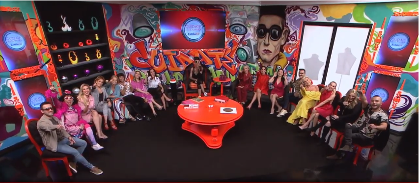 Si te lo perdiste, revive aquí youtu.be/CGw_xXHHVZk  👈🏼 el nuevo episodio de #CuidateDeLaCamara <a href="/CDLC_oficial/">CuidateDeLaCamara</a> con <a href="/EdySmol/">💭EDYSMOL</a>