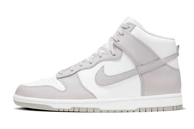 taran_simone's tweet image. If you know the outfits I got planned for Dese 😭😩😍🥲 !! #sneakerhead #Itsthatdeep