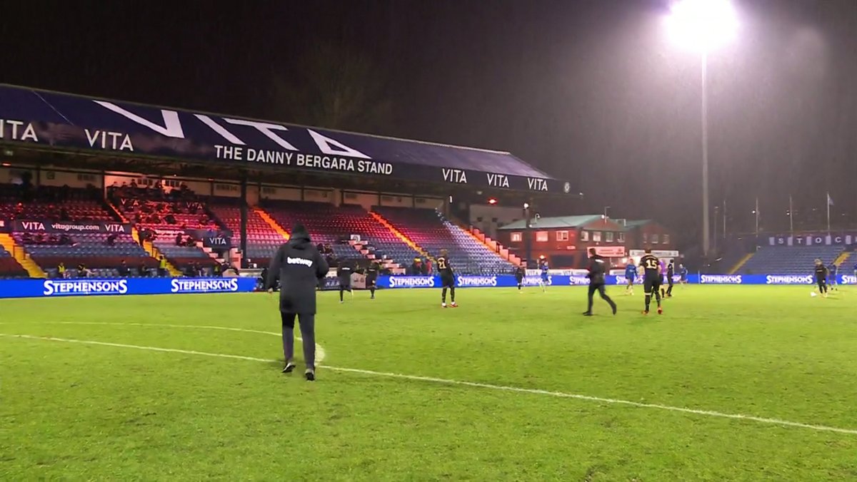 HGStephensons's tweet image. Shame about the result last night, but nice to see us repped on the telly box.

Big props to @StockportCounty for a truly valiant performance. EFL games will be back at Edgeley Park in no time!