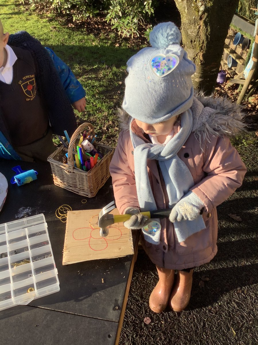 StTeresasUp's tweet photo. Using the tool shed in pre-school to make dinosaurs, lions and flowers #inthemomentplanning #owninterests https://t.co/QcdpGKLBpq