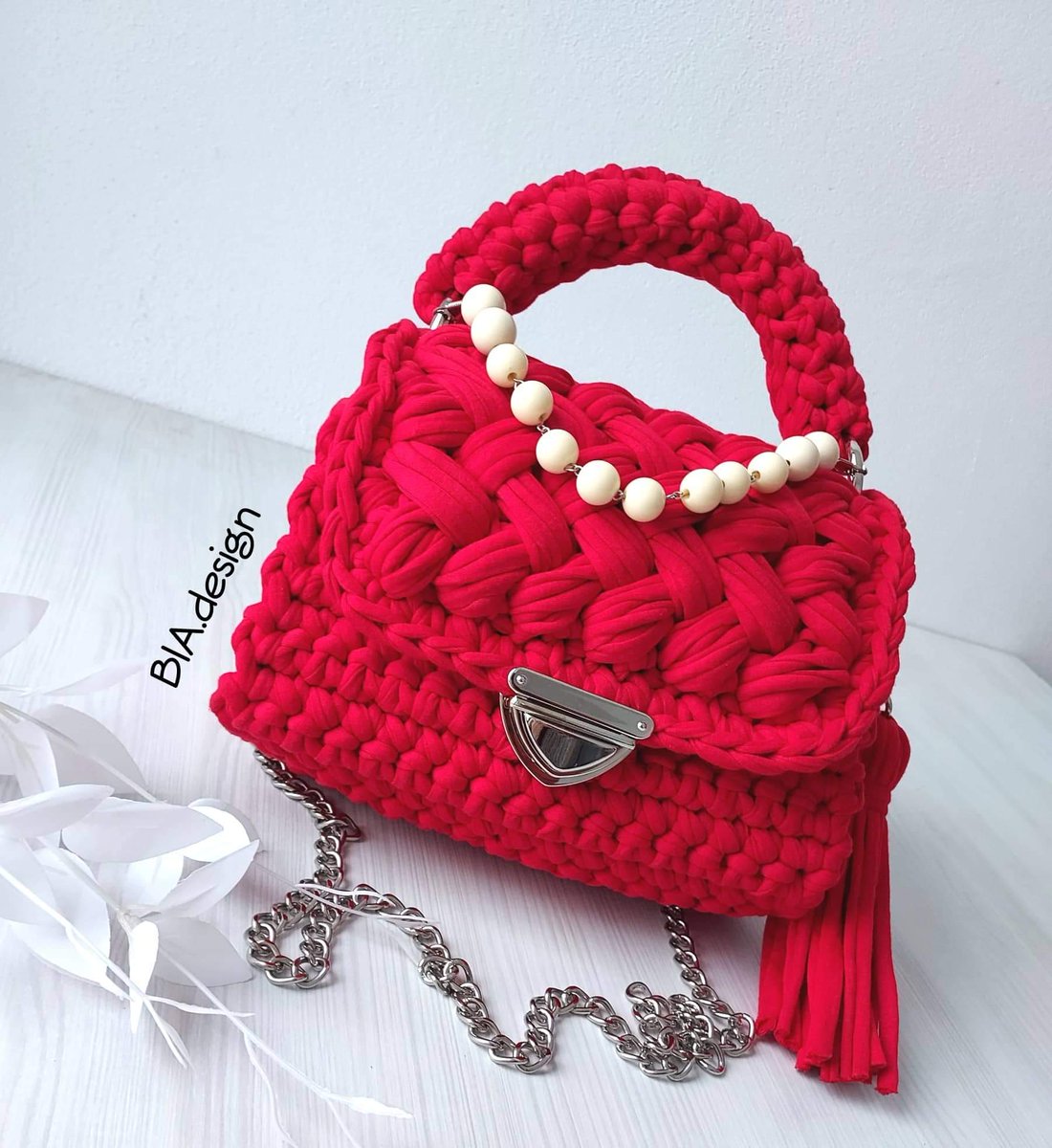 BIAdesign3's tweet photo. ROȘU - poftă de viață♥️♥️♥️
#handmade #bags #genți #personalizate #unicat #madeinromania #madeinsibiu https://t.co/2LJTFo8ZC6