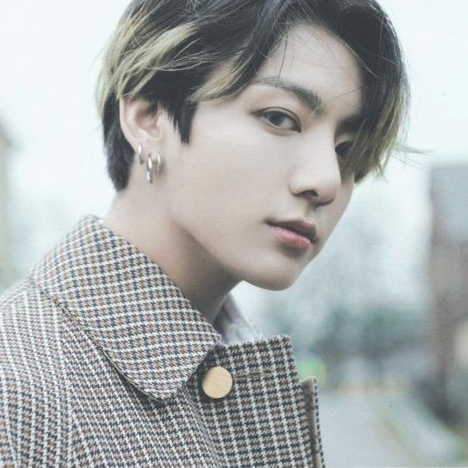 drieholmes's tweet photo. [ TAEKOOK LOKAL AU ] — Dialektika

Taehyung dan Jungkook, blogger yang tidak saling mengenal tetapi harus berlibur bersama karena tuntutan pekerjaan. 

Ketika semesta mempertemukan mereka berdua. https://t.co/ObtoI4HTym