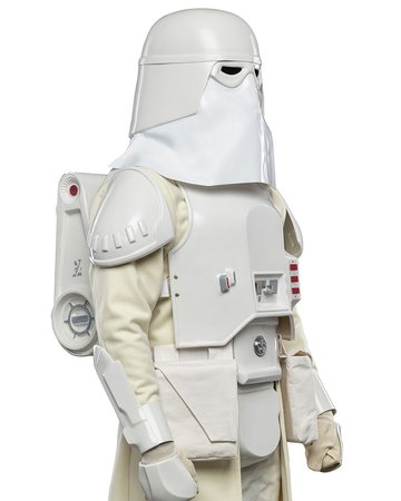 - Los Snowtroopers cuentan con una sofisticada armadura térmica que regula el calor y los aísla de las inclemencias del entorno, es calefactada y totalmente aislada magnéticamente, incluso del casco
