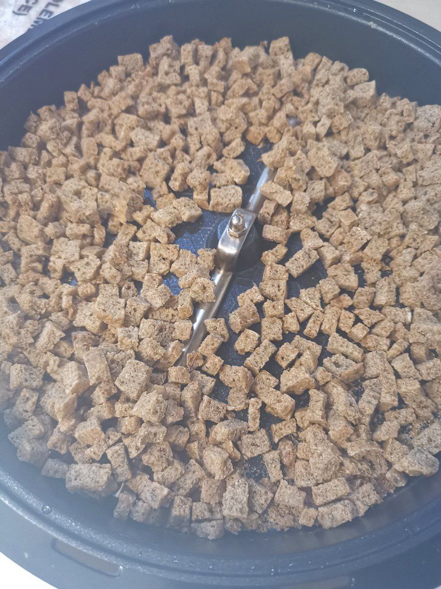 JojoSekri's tweet photo. JoJo Cooking Magic Homemade Klöße
JojoCookingMagic Recipe
#homemadeKlöße #Klöße #spicebread #spices #herbs #familyrecipe #naturalingredients #selbstgemacht #nofoodcoloring #lovefoods #foodie #healthyfood #nomsg @jojosekri @jojocookingmagic https://t.co/q489yE0BJN