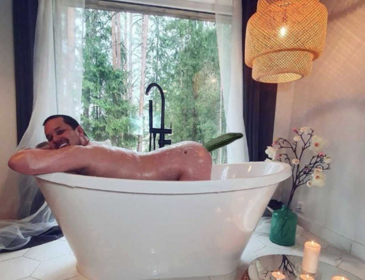 Dzīve ir kā gurķis. Vienu dienu tas ir rokā, citu dirsā.