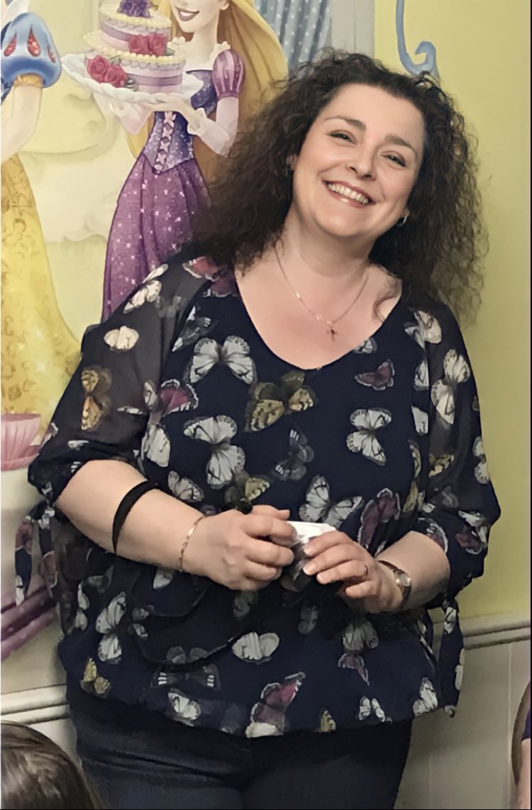 SlimWorldPudsey's tweet image. It's #nationalobesityweek. With over 70% of us gaining weight with lockdown challenges, we're saying "don't put your life on hold to be healthy in 2021" We have 50yrs experience &amp;amp; tips to help EVERYONE. @SlimmingWorld
@LeedsNews @BBCLeeds check out Kaye over 7 stone lost!!