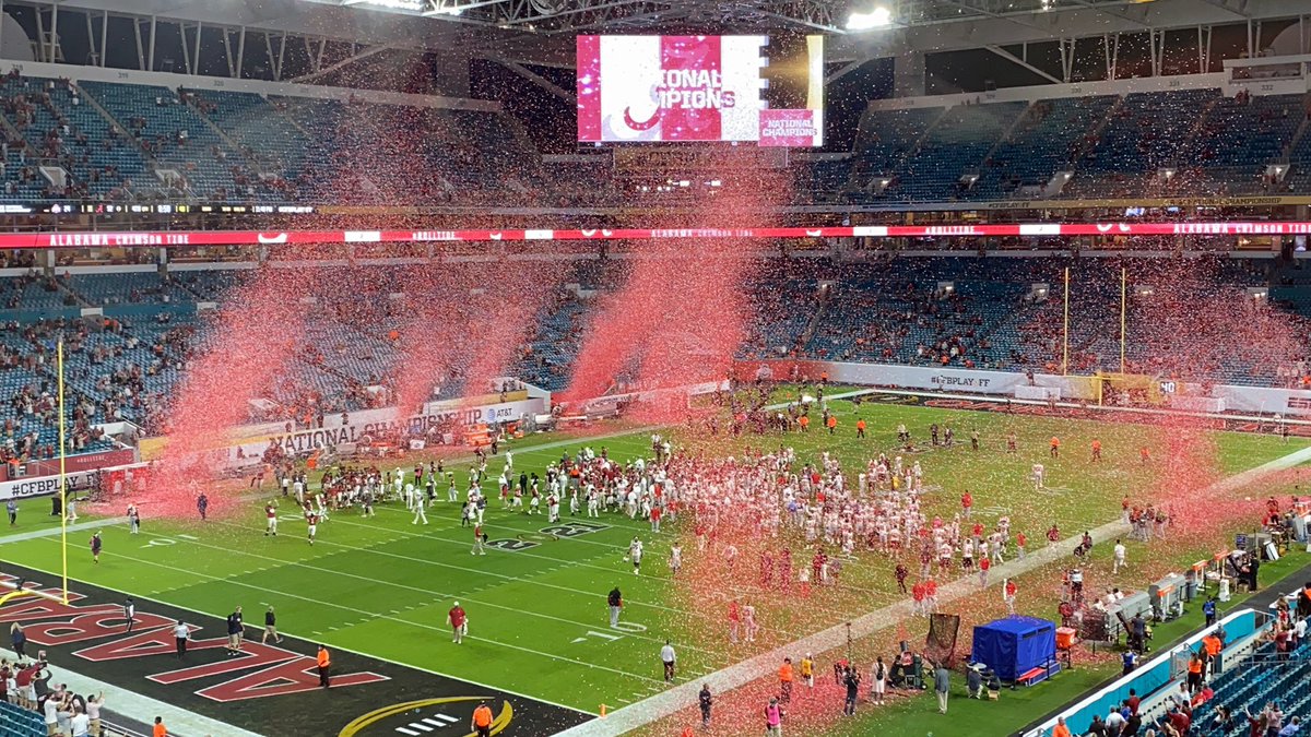 BamaPride4Ever's tweet photo. What a year! A season that will be never ever forget! "18 Time National Champions" & 3 #CFBPlayoff #NationalChampions 👑🅰️🏈🐘🌊🏆💍 #HistoryMade #AlabamaDoes #TLOB #BamaDynasty #KingsOfRings #KingsOfConfetti #BamaFactor #AtAlabamaWeLiveIt #NotFinishYet #WonNotDone #RollTide https://t.co/koomj2kp7c