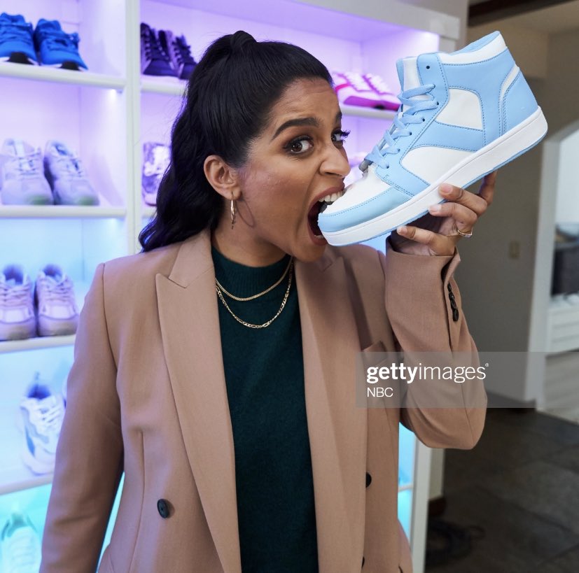 Lilly also wore a light brown double breasted blazer with beige pants and a little scarbro cameo in one pic 🥰 #LateWithLilly 
✨S2 EP1