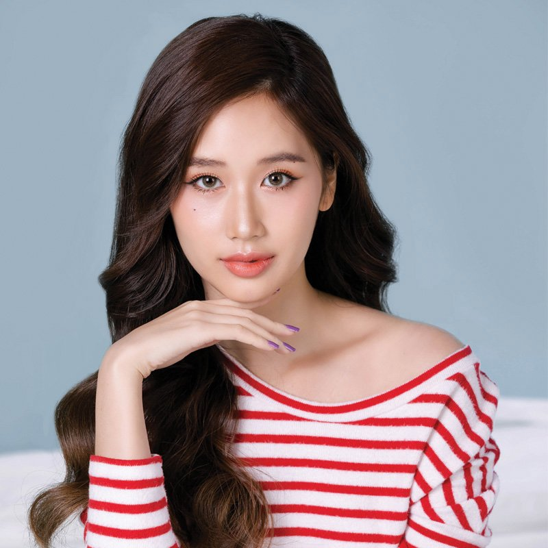 Jane: Ramida Jiranorraphat19 June 1999Weight: 45 kg. / Height: 165 cm.Education: Graduation Bachelor degree Faculty of Communication Arts (International Program) Bangkok UniversityInstagram: janeeyehTwitter: janeeeyeh