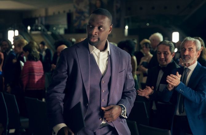 GossipRoomOff's tweet image. #Lupin avec Omar Sy est la première série française de Netflix à intégrer le Top 10 des contenus les plus populaires aux États-Unis ! 🇫🇷