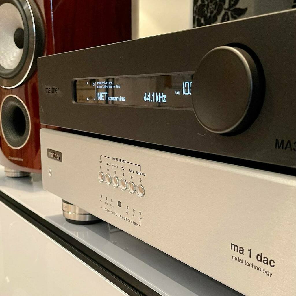 AudioVenue's tweet photo. Meitner Audio MA3 DAC/ streamer, just so musical, with zero fatigue, sublime. #meitneraudio #meitnerma3 #stereophile #musical #hifiberkshire #emmlabs #dac #edmeitner #hifiwestlondon #hifiealing #audiovenue #hifi #audiophiles #highend #hiendaudio #bow… https://t.co/yzyfbIfjeA https://t.co/YEEU5Y6jVA