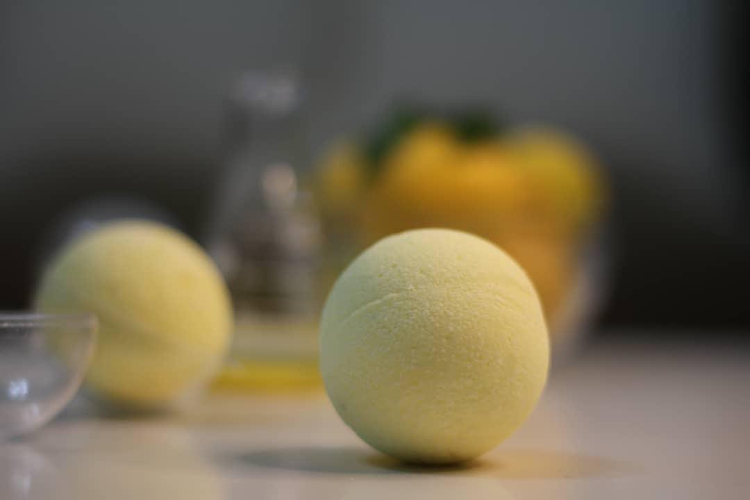 ebtesamabubaker's tweet photo. My #bath_bombs
#BathBomb #yellow #lemon
#Nature_secretsProducts (Nature’s secrets ) https://t.co/RDtpLbuzlo