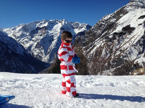 Willyfinder's tweet photo. Anyone think we should bring back kids suits? https://t.co/c8VmDerAgg