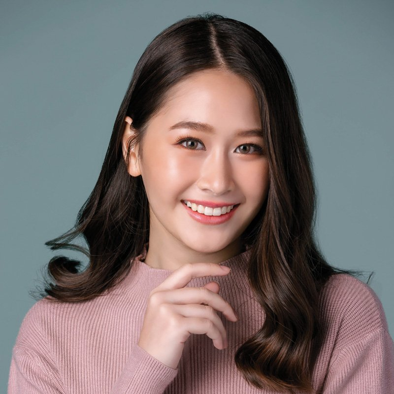 Neen Suwanamas23 November 1996Weight: 57 kg. / Height: 177 cm.Education: Graduation Bachelor degree Faculty of Architecture Chulalongkorn UniversityInstagram: neenneeenTwitter: neeensu