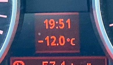 ArchivoArganda's tweet photo. Si #LaGranNevada fue histórica, también lo son las bajas temperaturas. ❄️ Frío glacial en #Arganda : -12ºC en pleno casco urbano. Heladas y temperaturas de record desde que hay registros. https://t.co/lOk3gKzwuZ