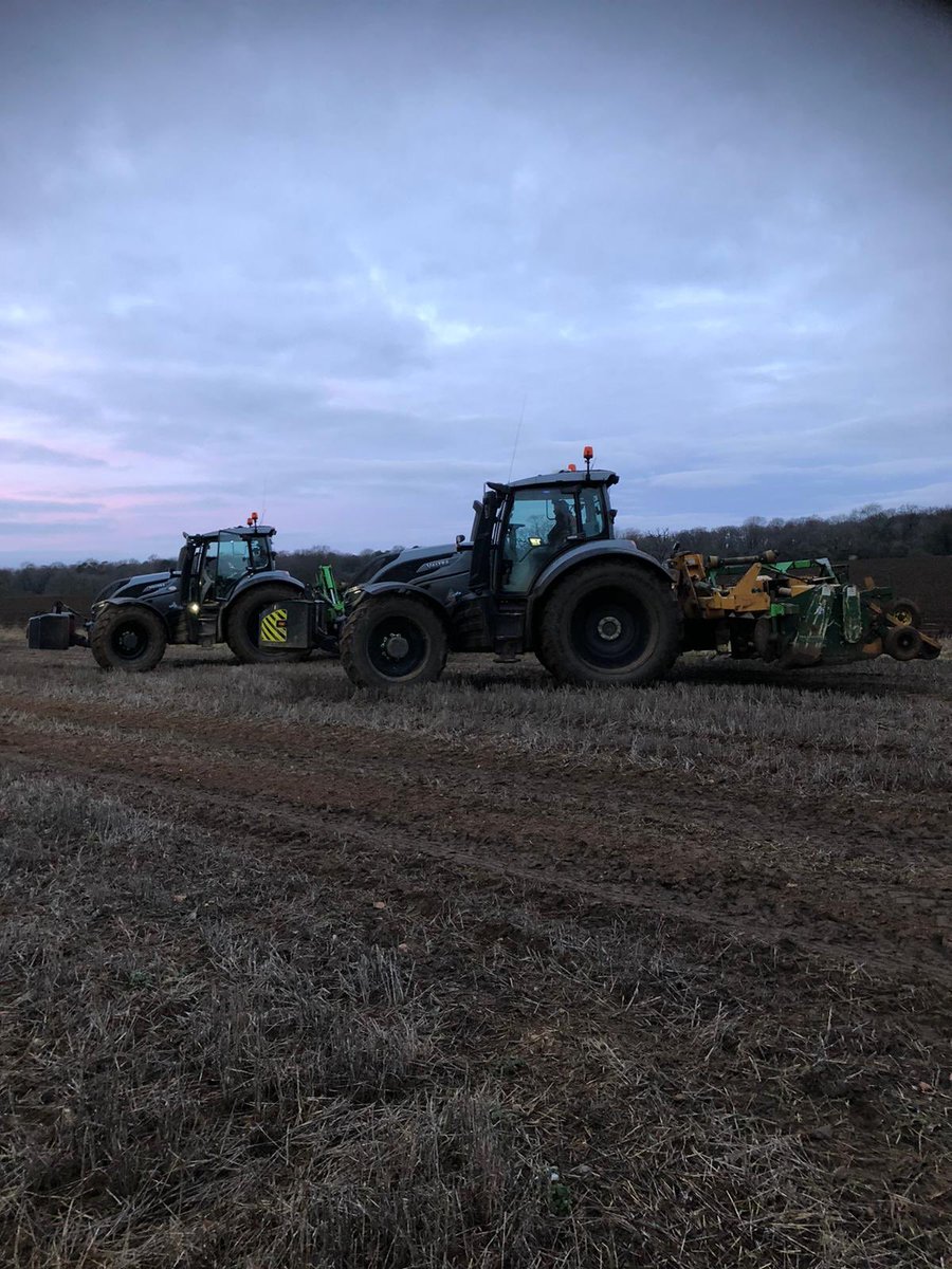 ltd_pg's tweet photo. Both T series working hard at RG Abreys tilling ready for carrots https://t.co/BY5IKyh35a