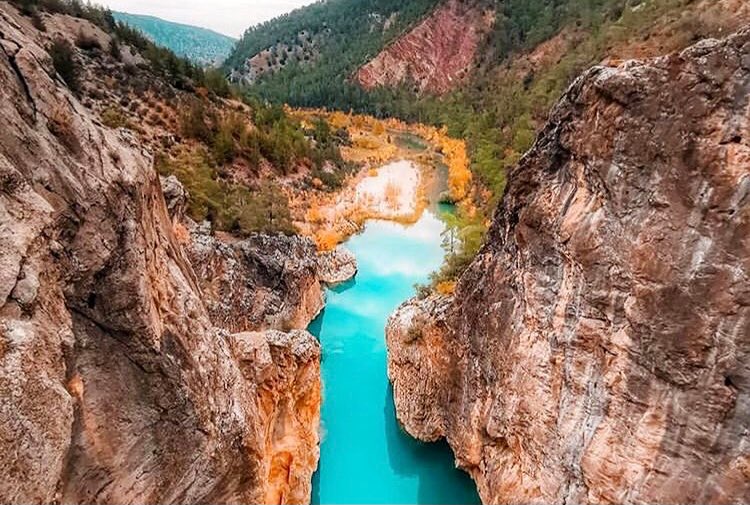 mersinliste's tweet photo. Büyüleyici Manzaraya Sahip #Mersin Yerköprü Şelalesine Git! https://t.co/Tqo9KBCeRx