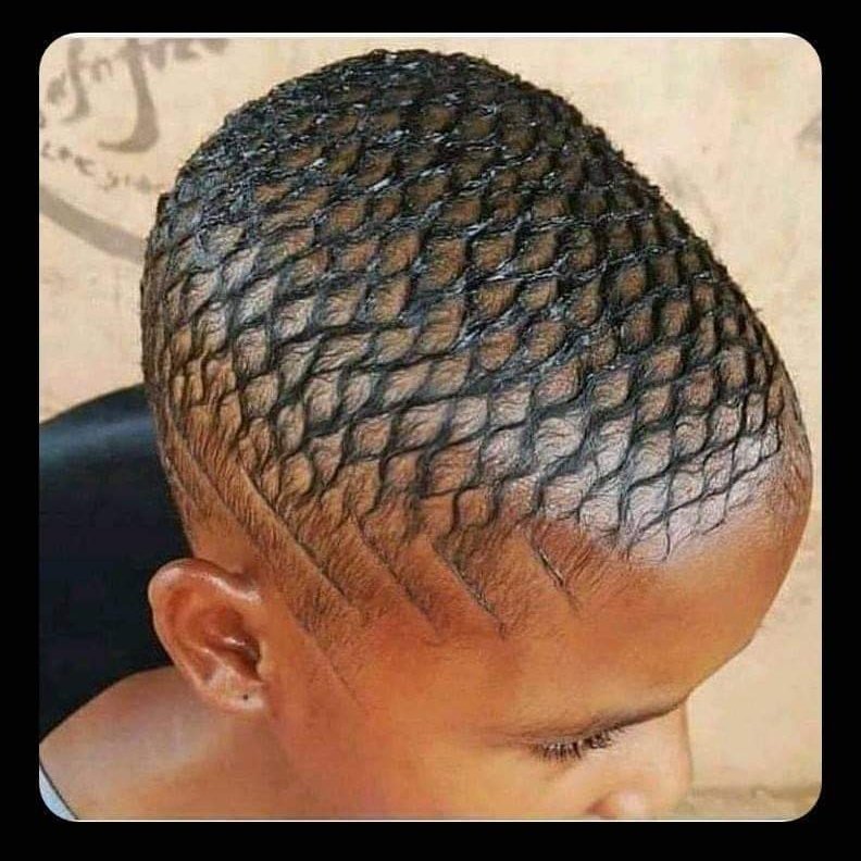 DigitalDutchZa's tweet image. *I Don't Have Anything To Take To The Bring And Braai*
Barber: I Got You Covered Fam
