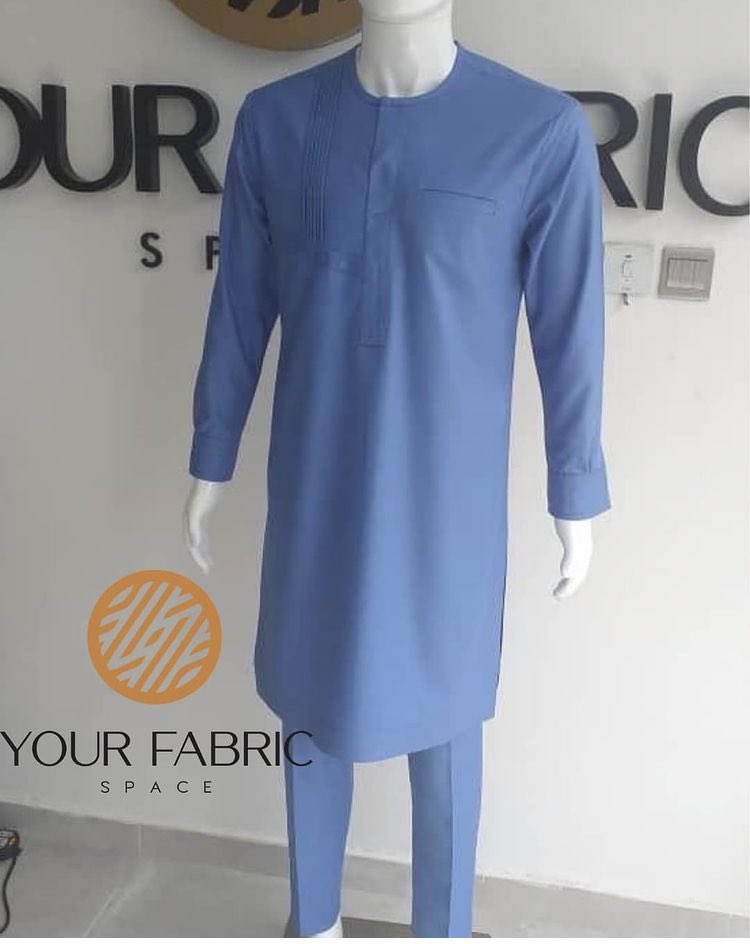 Rene_noire's tweet photo. Morning guys, I sell men’s fabrics, kaftans and caps in lekki 1. See ehn my fabrics are beautiful and the quality is top notch. We can deliver or you can pick up in store. Please 😩 In Gods name, retweet. Your retweet goes a long way. God bless you. https://t.co/Qf9c1Pxiag