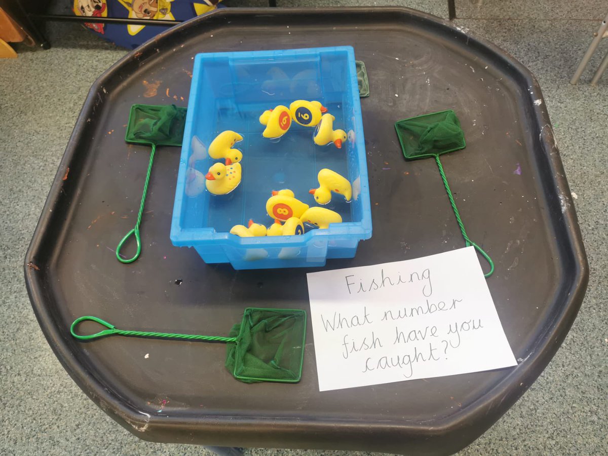 brighterbunnies's tweet photo. Learning about #numbers and #size today #numberrecognition #writingnumbers #counting #maths let us know if you try at home @BoltonStartWell https://t.co/5AZsBxgh9m