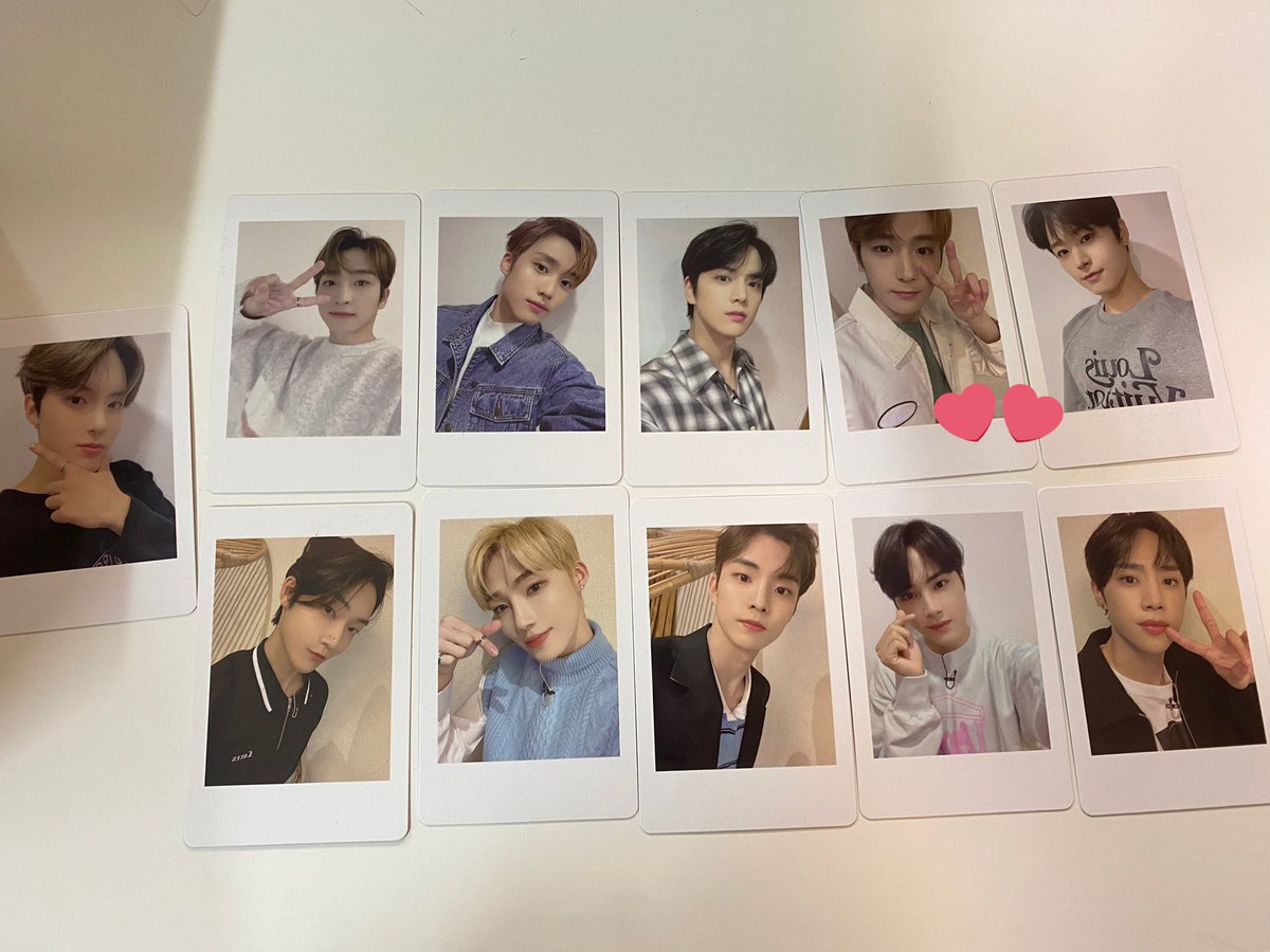 wonhosph's tweet image. film festival md previews:
• photocard holder (red&amp;amp;black) photocards
• polaroid photocards